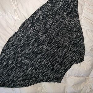 Black and White Knit Skirt
